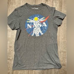 Men’s NASA shirt